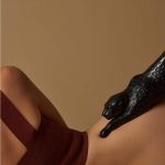 Lalique motivo pantera zeila nera