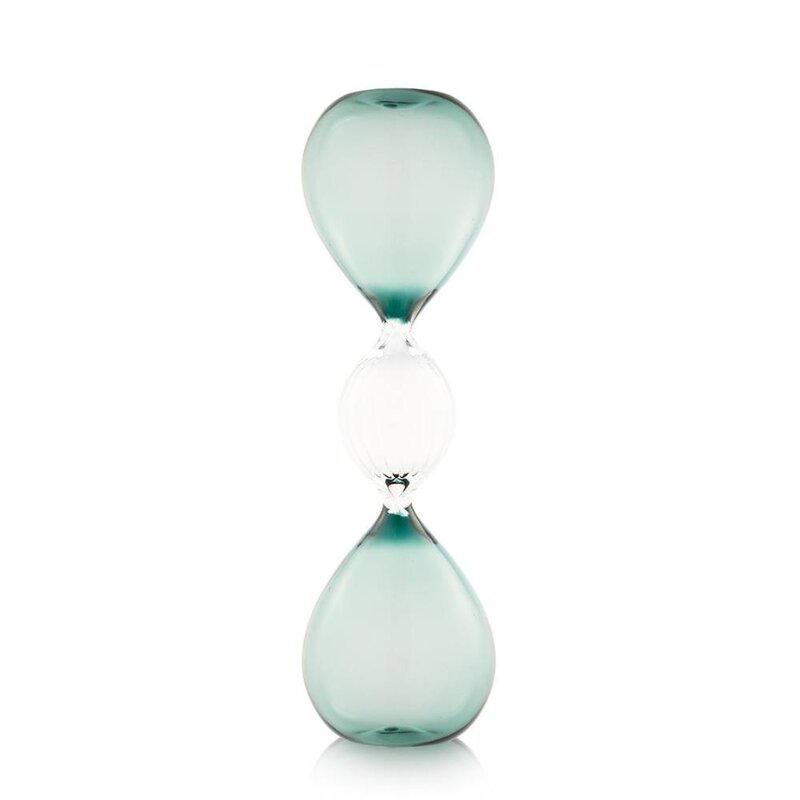 Emo clessidra Emo clessidra