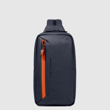 Piquadro Zaino monospalla blu in tessuto gommato resistente all' acqua Corner 2.0