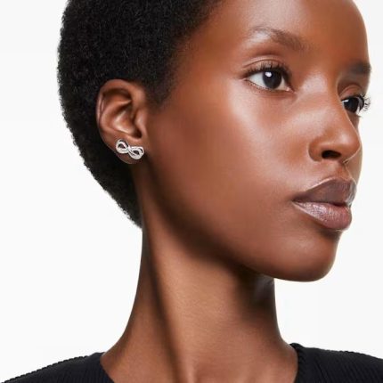 Swarovski orecchini a lobo hyperbola