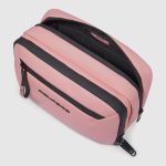 Piquadro Beauty case rosa in tessuto gommato resistente all'acqua Corner 2.0