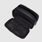 Piquadro Beauty case nero in tessuto gommato resistente allcqua Corner 2.0