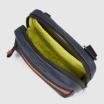 Piquadro Borsello blu in tessuto gommato resistente all'acqua Corner 2.0