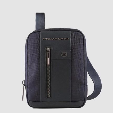 Piquadro Borsello uomo blu in tessuto riciclato e pelle porta iPadni Brief