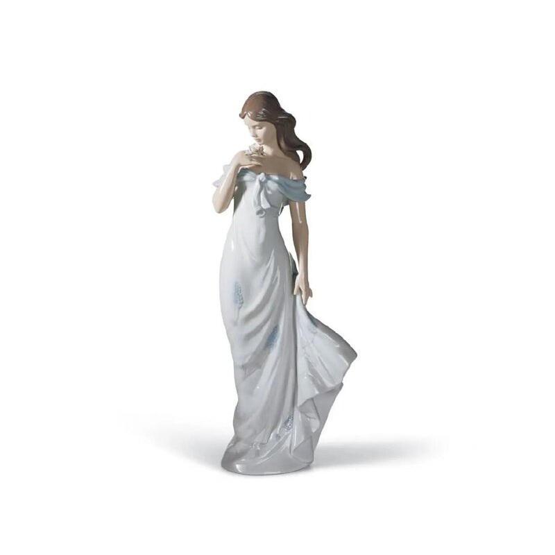 Lladro il sussurro dei fiori Lladro il sussurro dei fiori