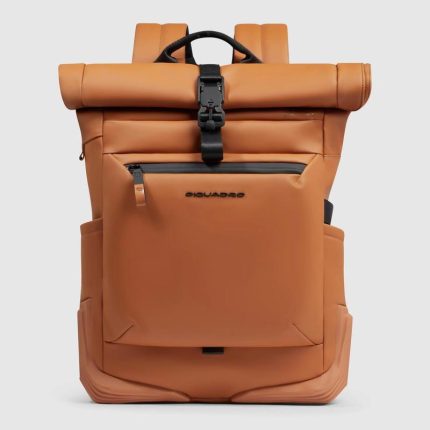 Piquadro Zaino roll-top arancio in tessuto gommato resistente all'acqua porta pc 15,6" Corner 2.0