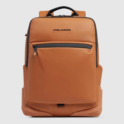 Piquadro Zaino arancio in tessuto gommato resistente all'acqua porta pc 15,6" Corner 2.0