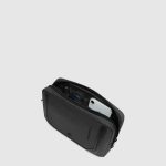 Piquadro Pochette uomo nero in pelle e tessuto riciclato Lyss