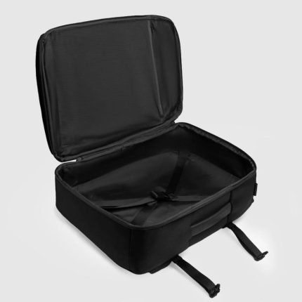 Piquadro Zaino da viaggio nero porta pc 15,6" in tessuto riciclato e pelle Lyss
