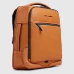 Piquadro Zaino da viaggio arancio resistente all' acqua porta pc 15,6 Corner 2.0