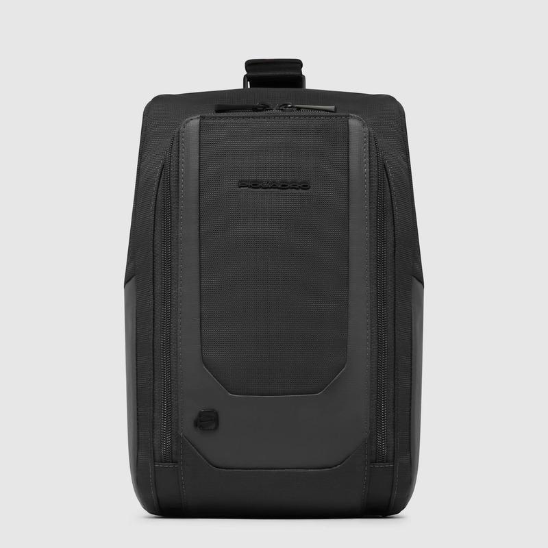 Piquadro Monospalla uomo nero in tessuto riciclato Piquadro Monospalla uomo nero in tessuto riciclato